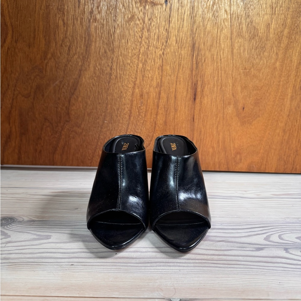 Zara Black Open-Toe Mules